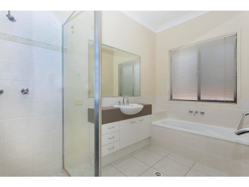 36 Affleck Avenue, Petrie QLD 4502