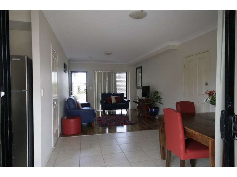 8/18 Rowell Street, Zillmere QLD 4034