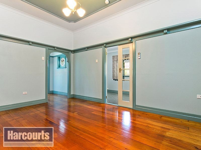 109 Stafford Rd (Cnr Figgis St), Kedron QLD 4031