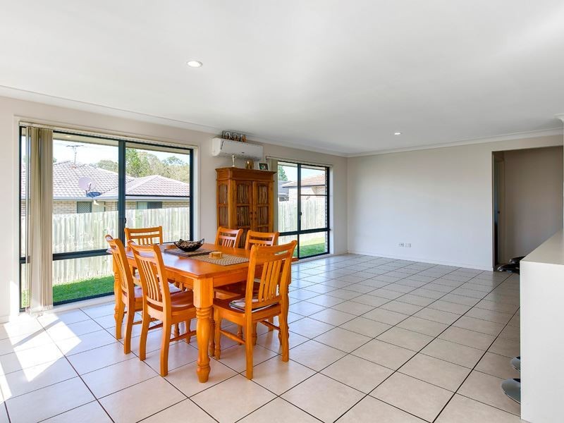 4 Bluegrass Place, Morayfield QLD 4506