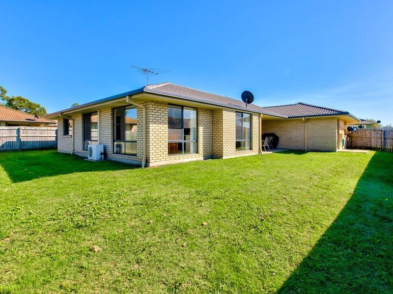 4 Bluegrass Place, Morayfield QLD 4506