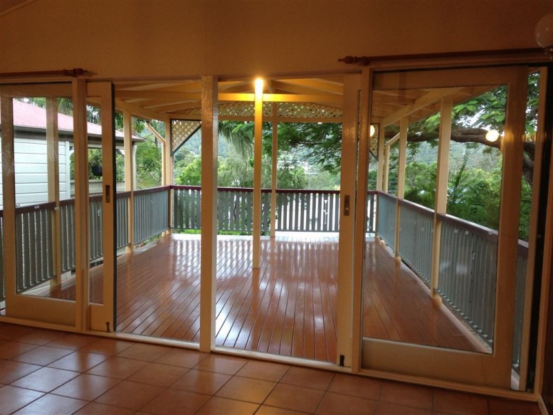 5 Wurinya Street, The Gap QLD 4061