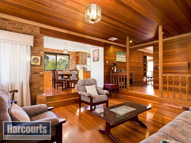 28 Kinbrace Street, Ferny Grove QLD 4055