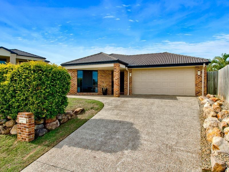 12 Lukla Court, Warner QLD 4500