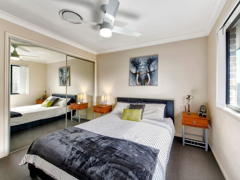 12 Lukla Court, Warner QLD 4500