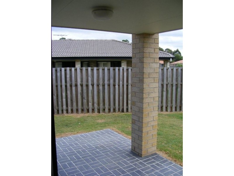 4 Marilyn Place, Morayfield QLD 4506