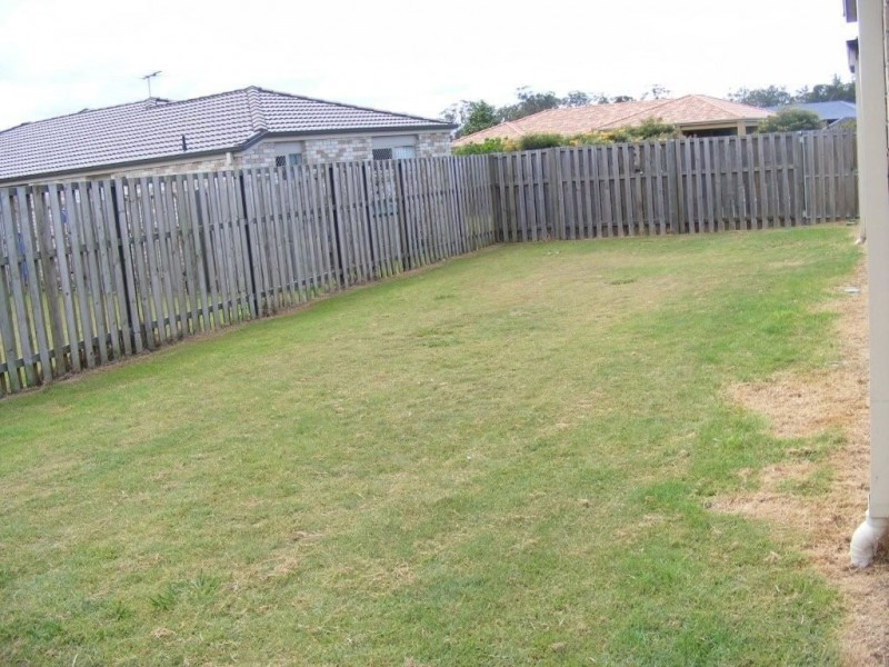 4 Marilyn Place, Morayfield QLD 4506