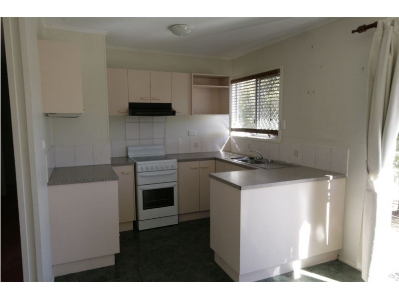 96 Peter Street, Strathpine QLD 4500