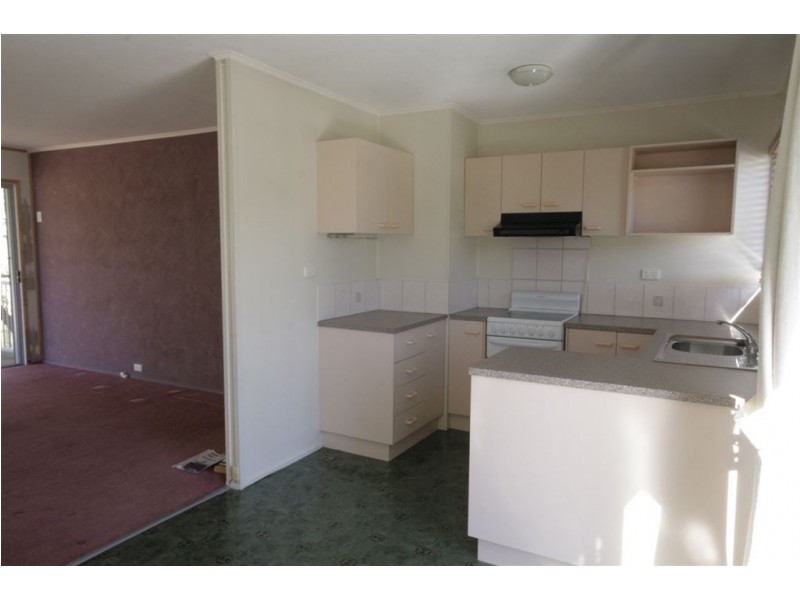 96 Peter Street, Strathpine QLD 4500