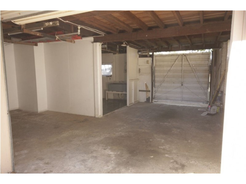 96 Peter Street, Strathpine QLD 4500