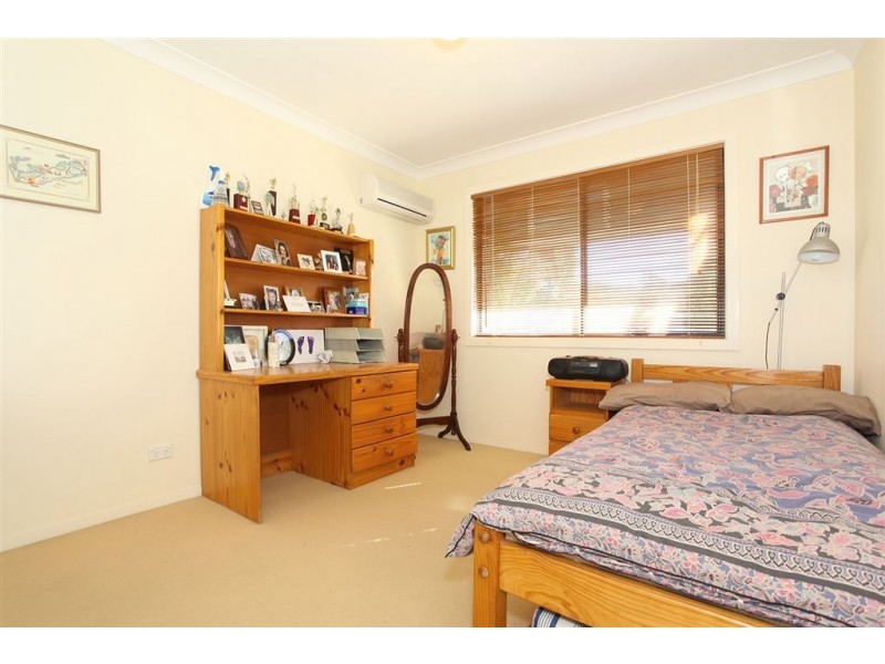 3 Dellwood Court, Ferny Hills QLD 4055