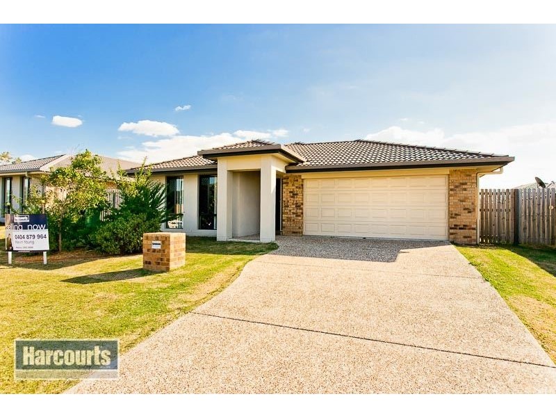 8 Lacebark Street, Morayfield QLD 4506