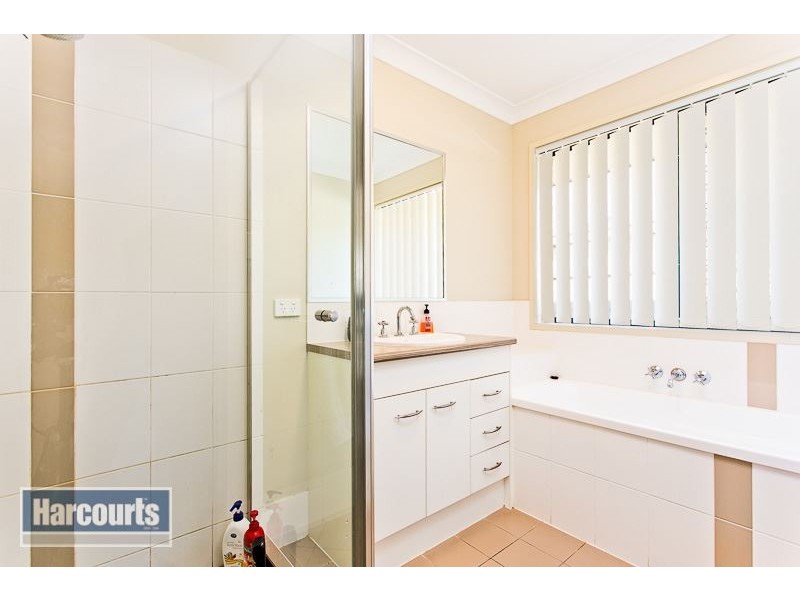 8 Lacebark Street, Morayfield QLD 4506