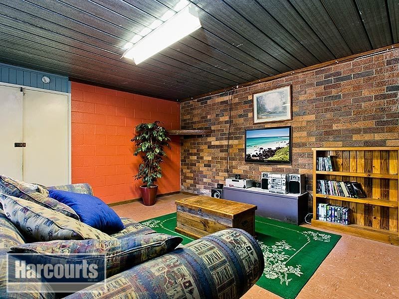 3 Sedgemoor St, Stafford Heights QLD 4053