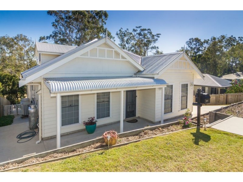 63 Kirri Avenue, Petrie QLD 4502