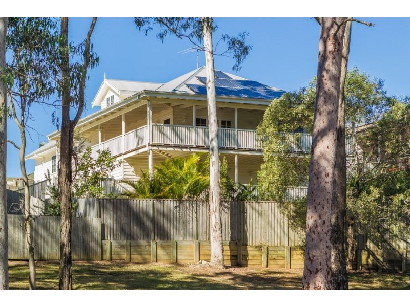 63 Kirri Avenue, Petrie QLD 4502