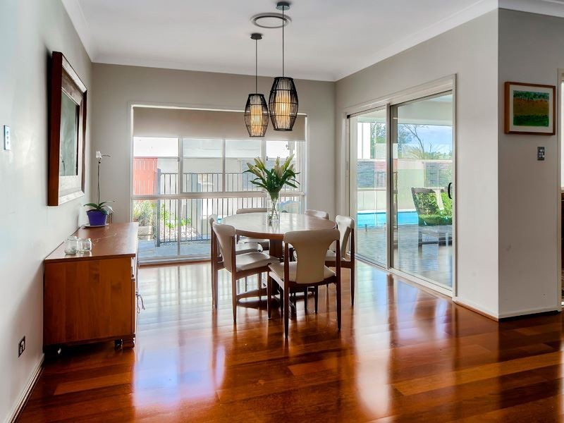 5 Silverbirch Place, Bridgeman Downs QLD 4035