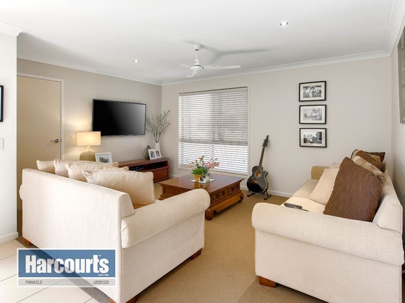 6 Kempsey Close, Fitzgibbon QLD 4018