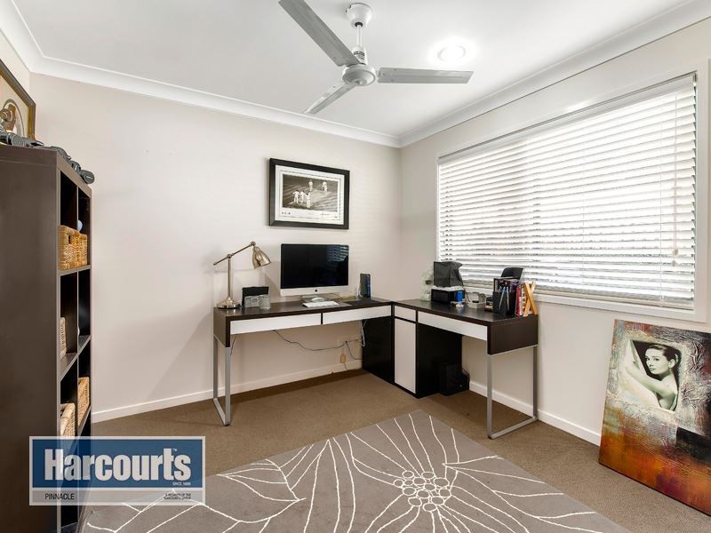 6 Kempsey Close, Fitzgibbon QLD 4018