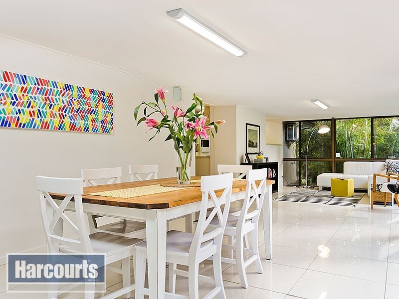 1 Lockrose St, Mitchelton QLD 4053