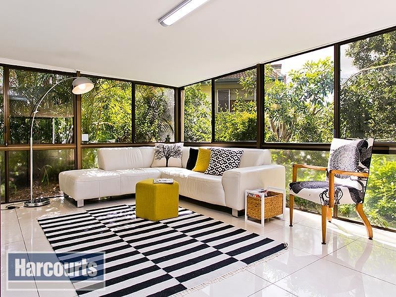 1 Lockrose St, Mitchelton QLD 4053