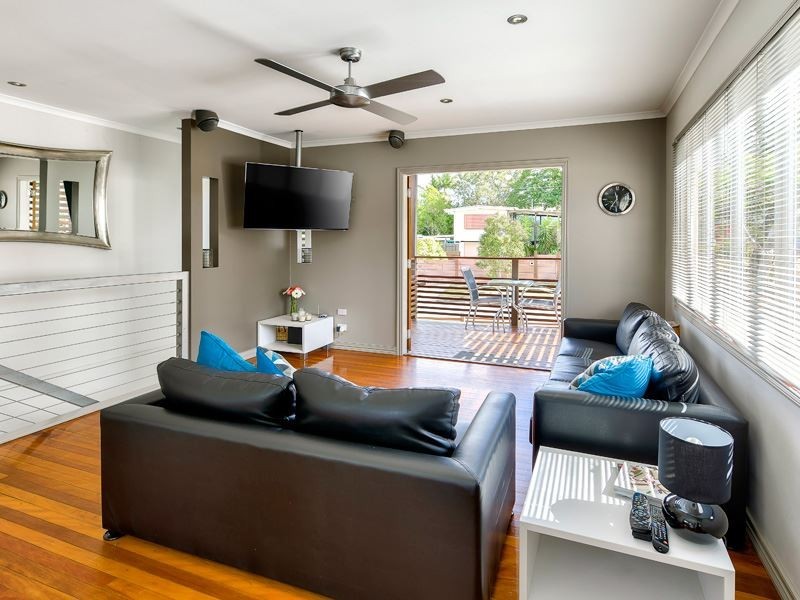 19 Marford Street, Chermside West QLD 4032