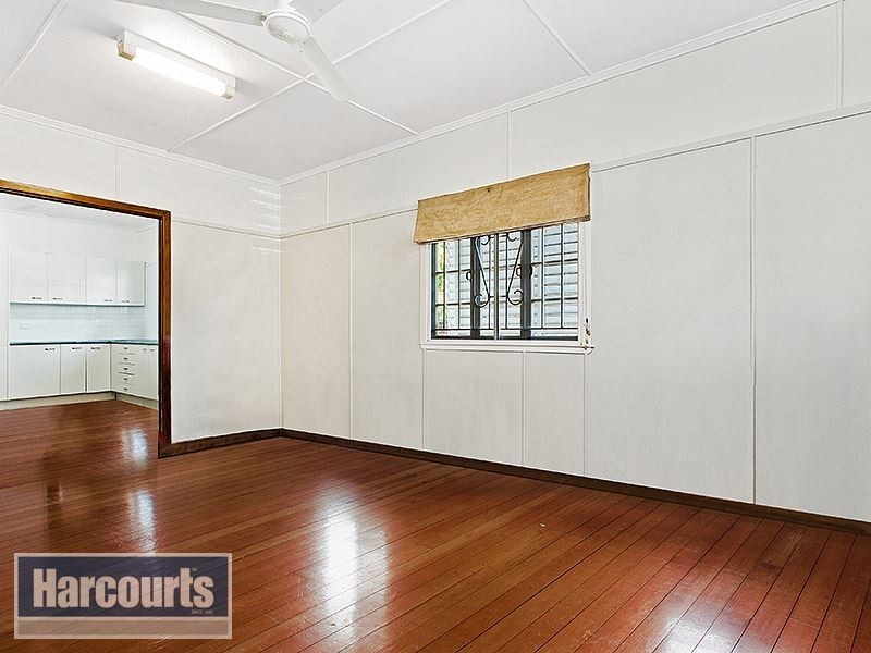 42 Thompson Street, Zillmere QLD 4034