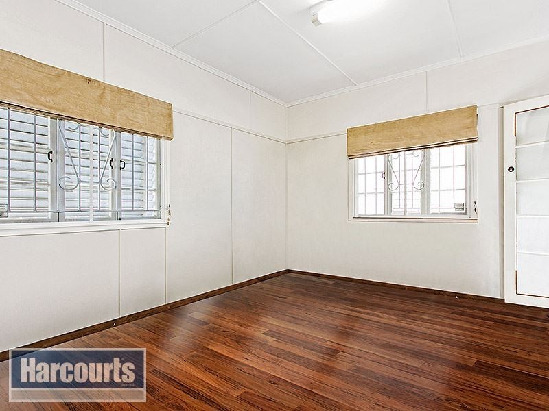 42 Thompson Street, Zillmere QLD 4034