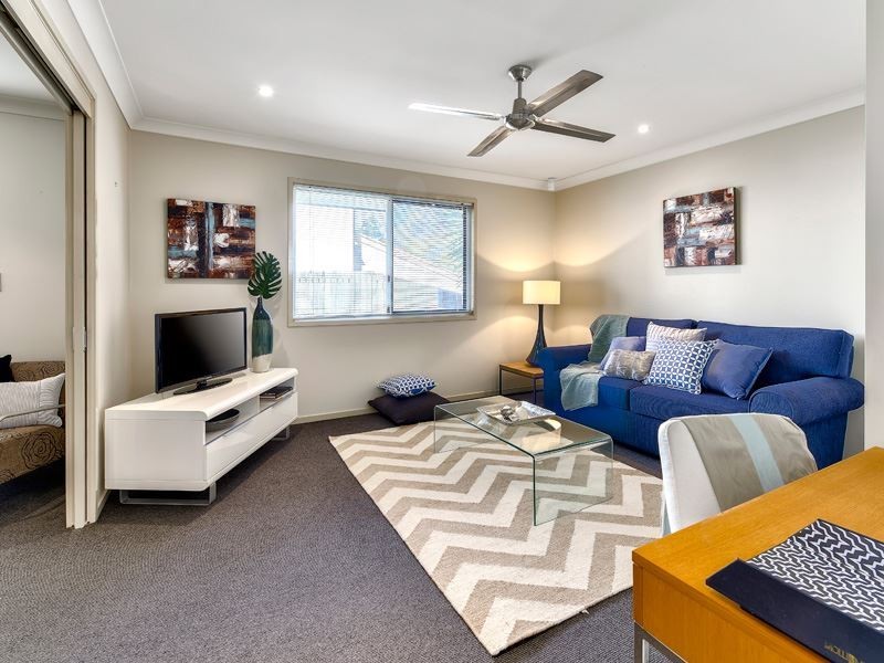 12 Bellevue Place, Springfield Lakes QLD 4300