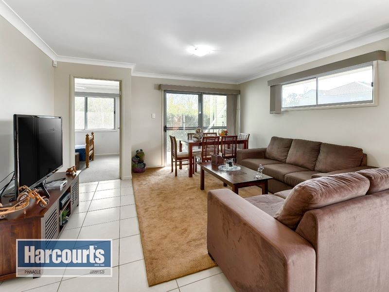 1/12 Carnarvon Crescent, Fitzgibbon QLD 4018