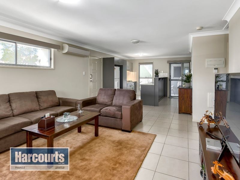 1/12 Carnarvon Crescent, Fitzgibbon QLD 4018