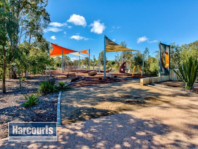 1/12 Carnarvon Crescent, Fitzgibbon QLD 4018