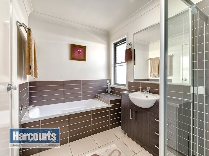 9 Kempsey Close, Fitzgibbon QLD 4018