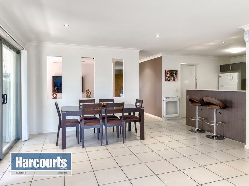 9 Kempsey Close, Fitzgibbon QLD 4018