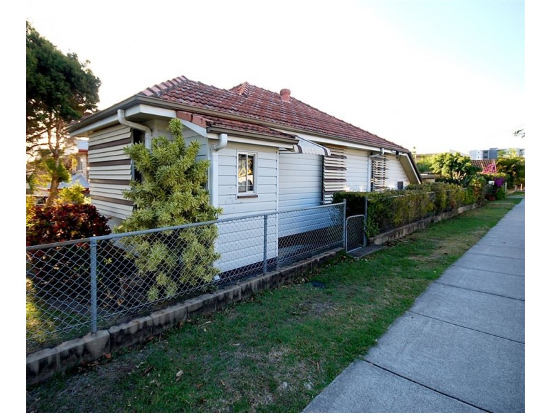 40 Hall Street, Chermside QLD 4032
