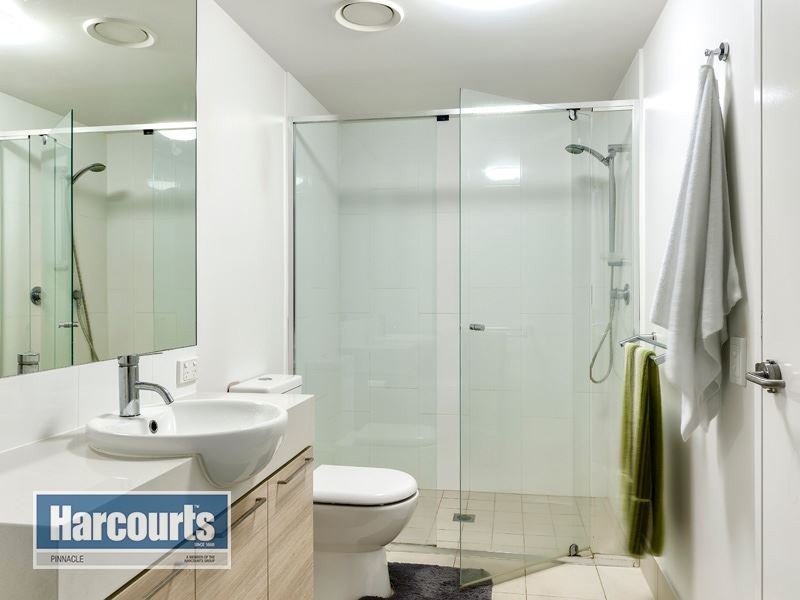 10107/8 Harbour Road, Hamilton QLD 4007