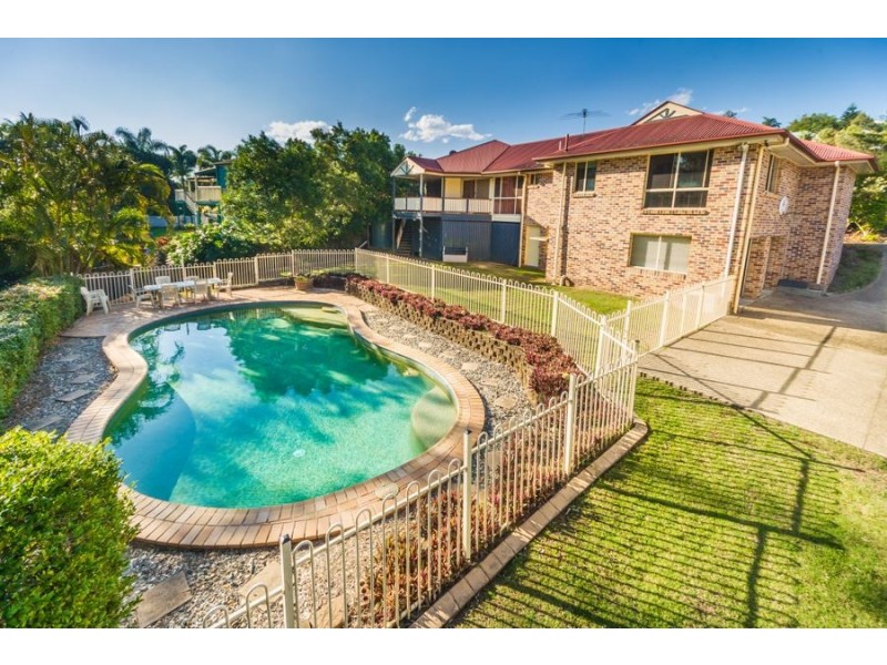 18 Carmody Court, Petrie QLD 4502