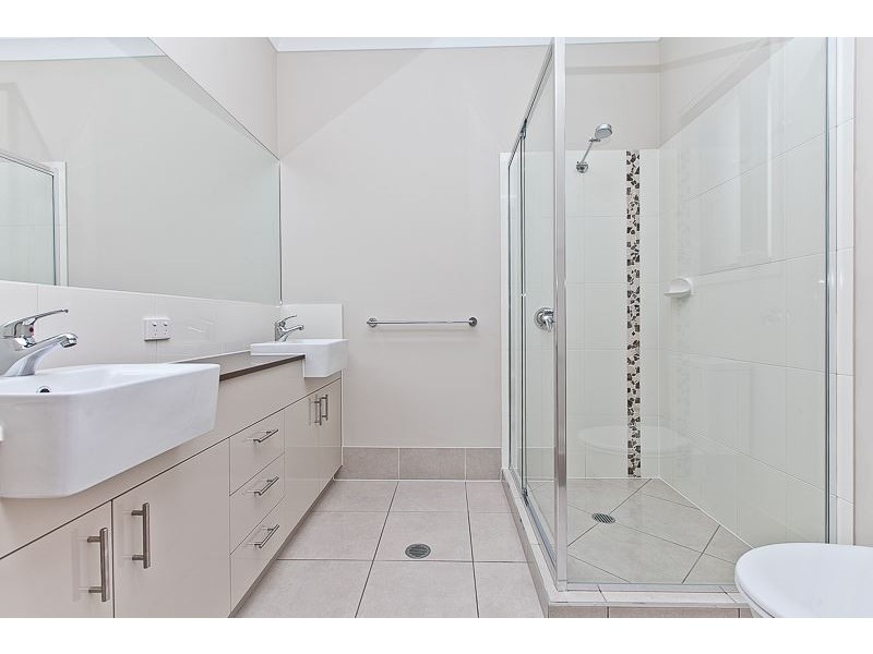 23 Edmund Cct, North Lakes QLD 4509