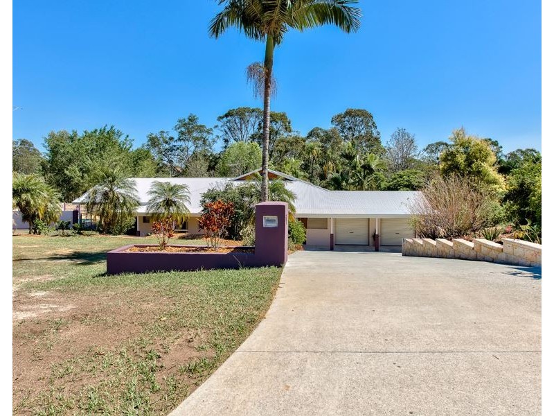 1 Quarrion Court, Warner QLD 4500