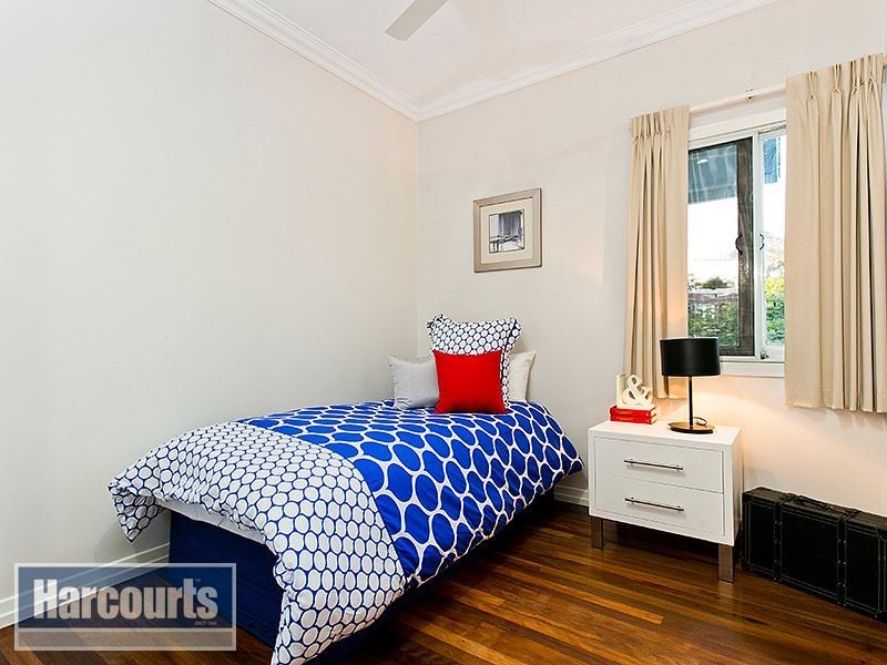 14 Elbury St, Mitchelton QLD 4053