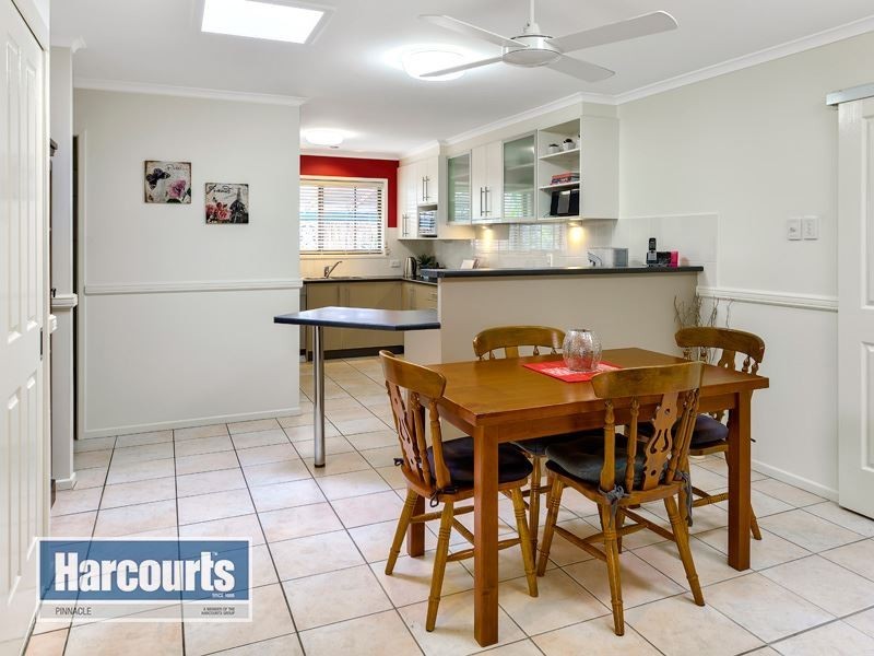 81 Strathford Av, Albany Creek QLD 4035