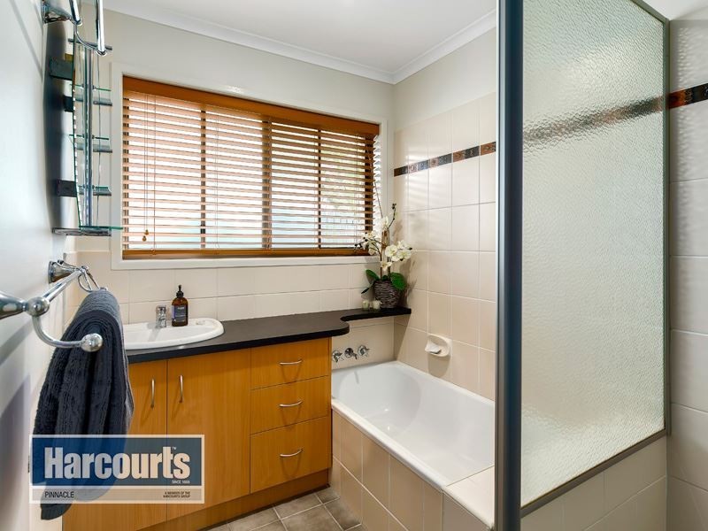 81 Strathford Av, Albany Creek QLD 4035