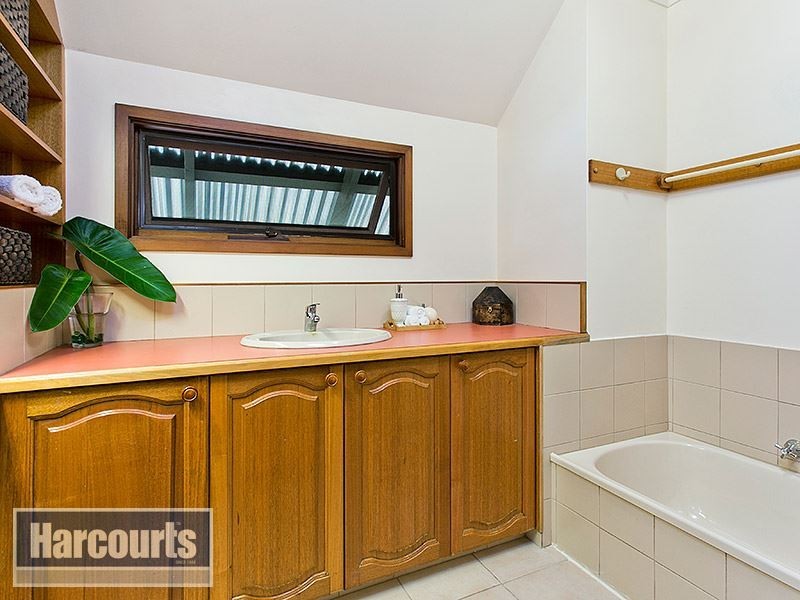 149 Plucks rd, Arana Hills QLD 4054