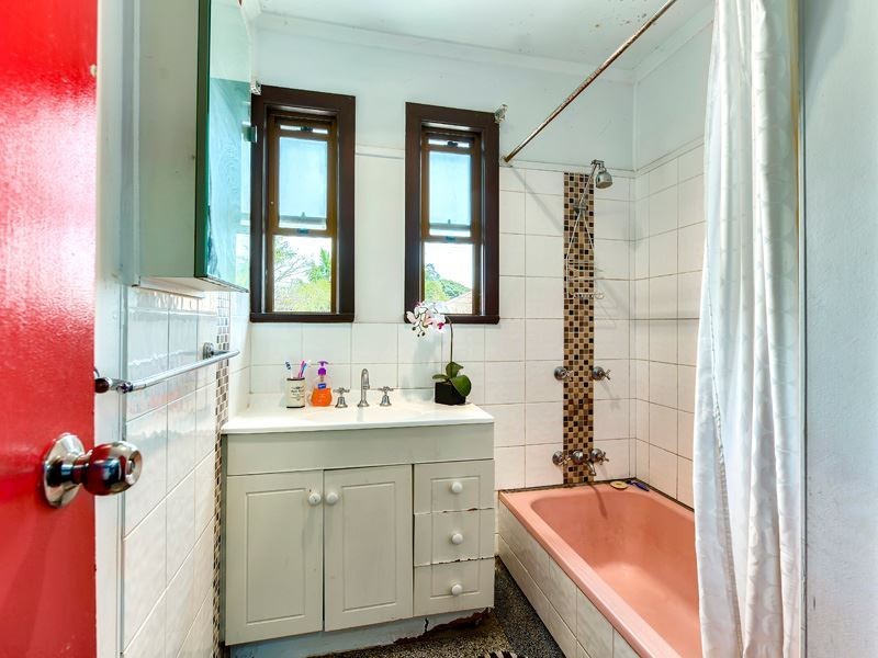 327 Hawthorne Road, Hawthorne QLD 4171