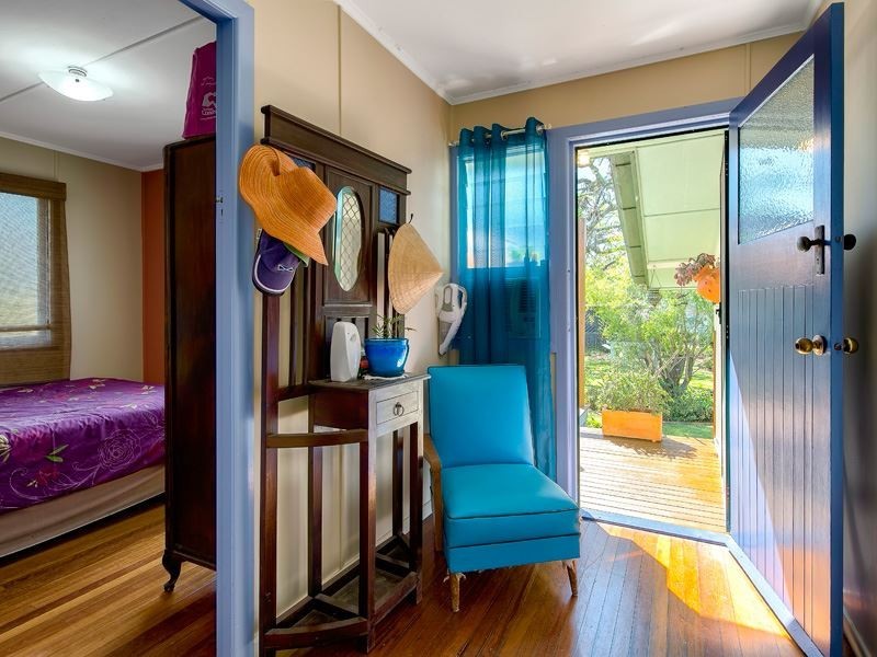 8 Andrew Street, Kallangur QLD 4503