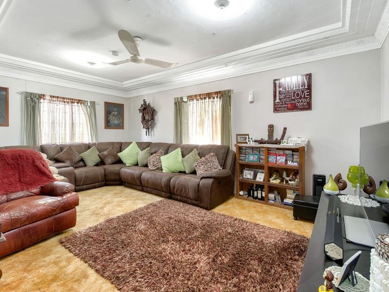 42 Edinburgh Castle Road, Kedron QLD 4031