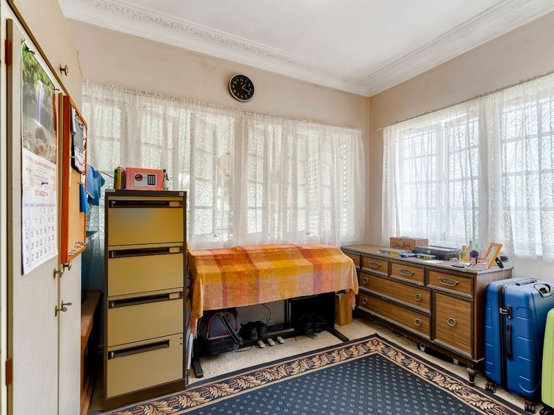 42 Edinburgh Castle Road, Kedron QLD 4031