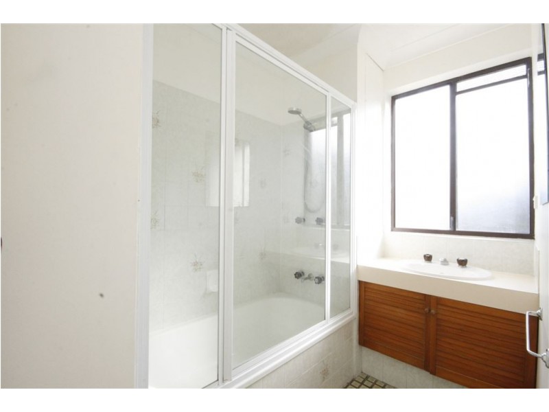 1/8 Bassano St, Geebung QLD 4034