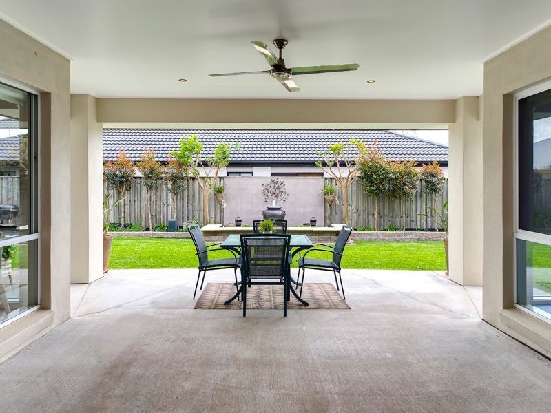 24 Asciano Place, Bridgeman Downs QLD 4035