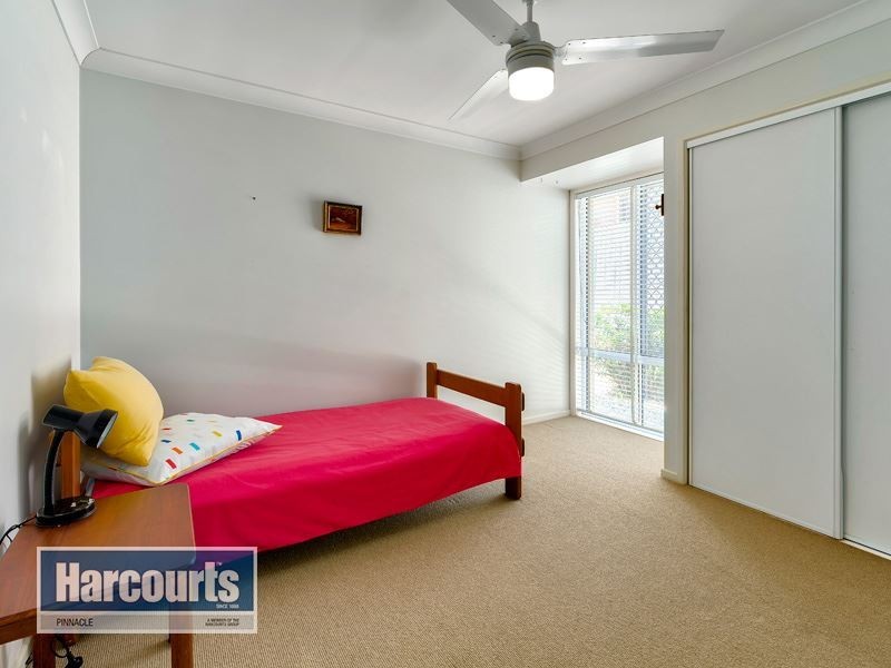 17 Stallone Cct, Mcdowall QLD 4053